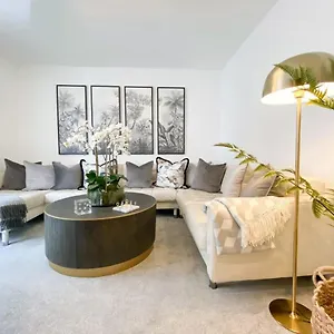 Host & - The Charles Street House Brighton