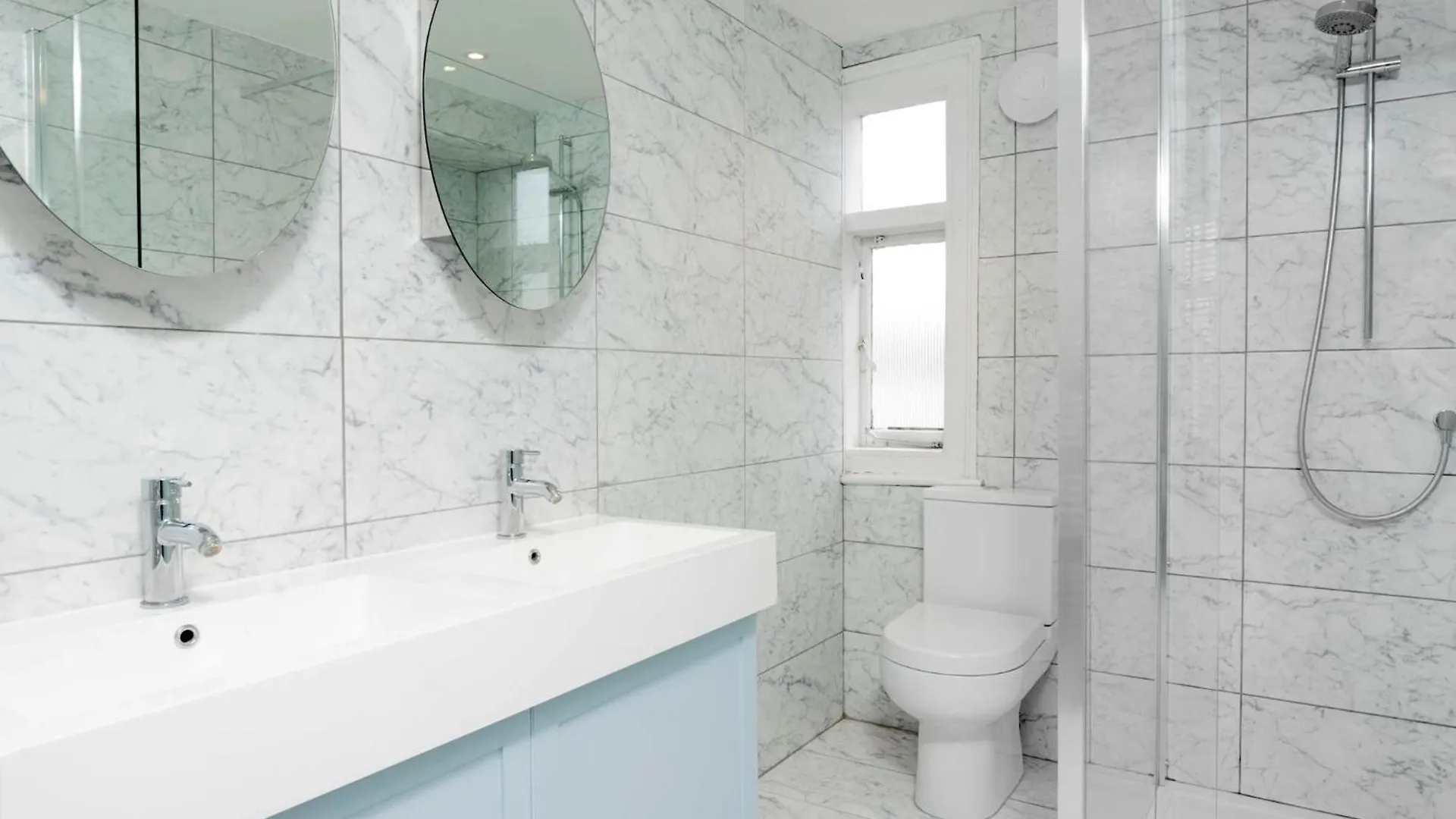 Holiday home Darling By The Sea - By Brighton Holiday Lets