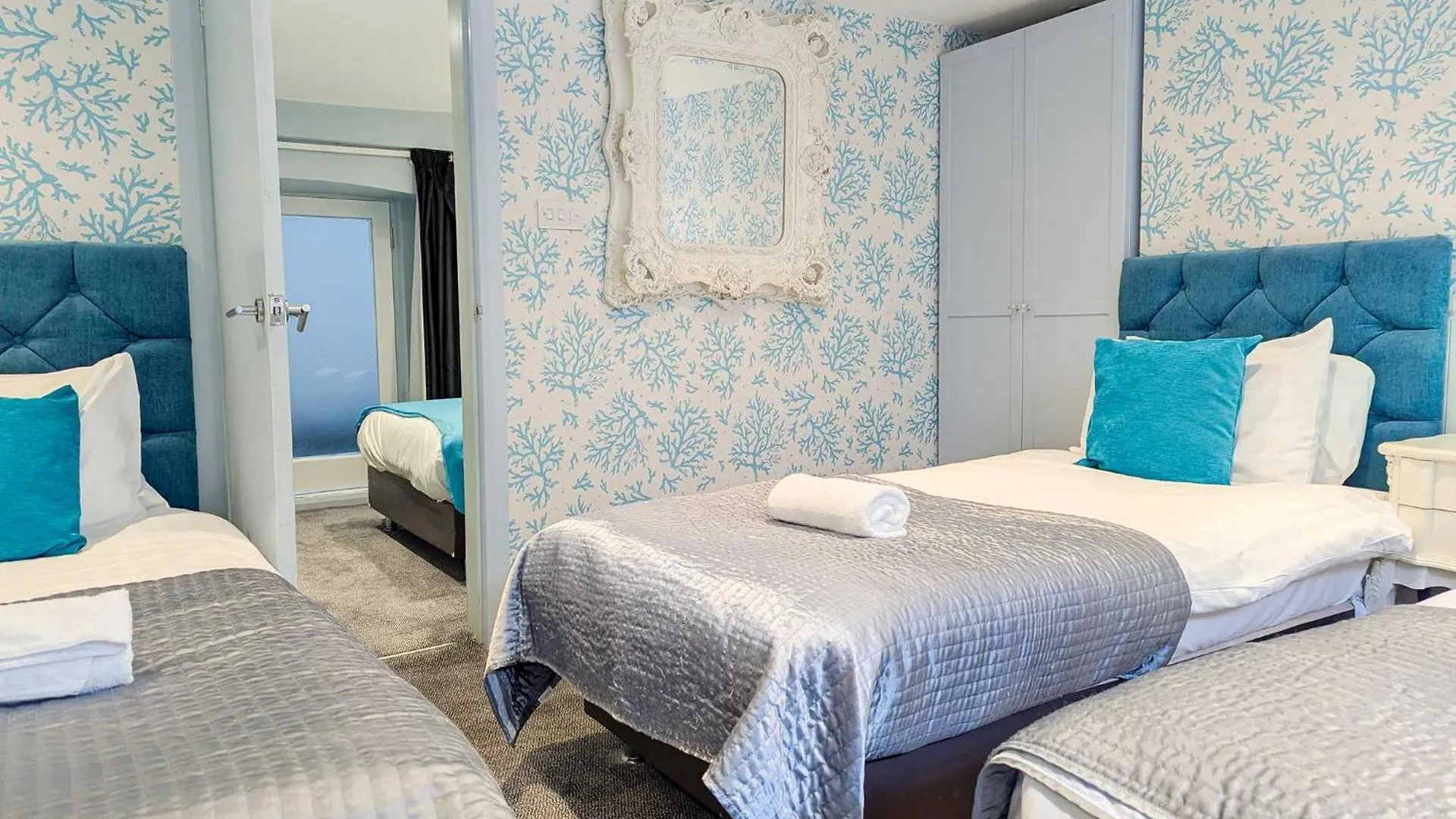Darling By The Sea - By Brighton Holiday Lets United Kingdom